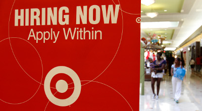 Holiday Hiring Sees Largest Gains in Four Years