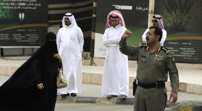 images archives stories Reuters Pictures Reuters Saudi muslim Rajhil Mosque police photog Stringer