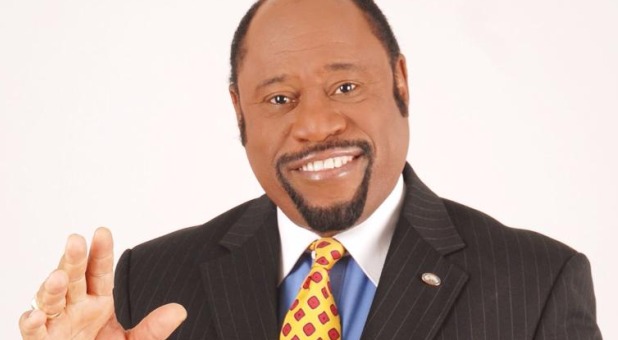 UPDATE: What Caused Myles Munroe’s Private Plane to Crash?