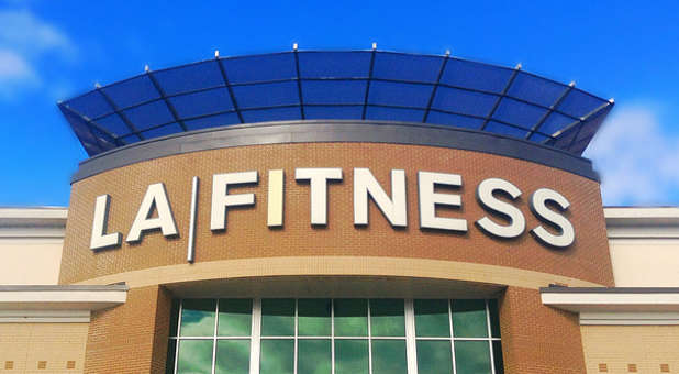 Muslim Files Lawsuit Against LA Fitness for Allegedly Stopping His Locker Room Prayer Time