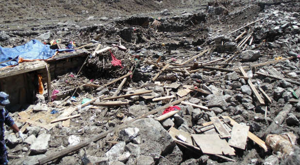 Nepal Avalanche May Have Buried Hundreds of Bodies