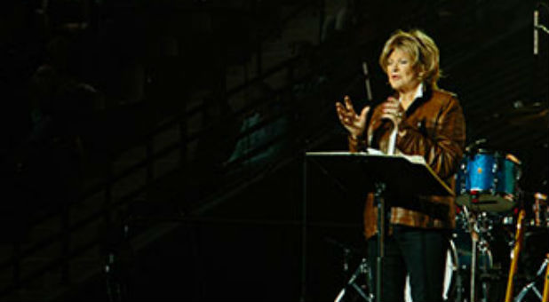 Kay Arthur speaks at the Liberty University Convocation.