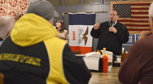 Huckabee Completes Campaign Milestone