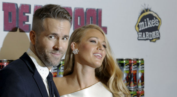 Ryan Reynolds and Blake Lively at the Deadpool permiere