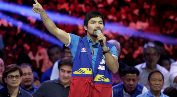 Manny Pacquiao begged forgiveness for calling gay couples