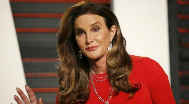Caitlyn Jenner will reportedly pose nude on Sports Illustrated.