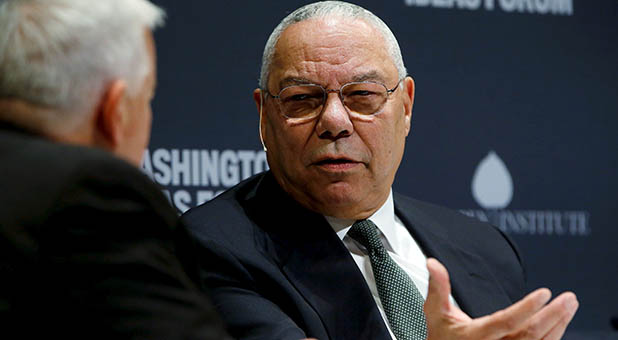 Leaked Emails Reveal What Colin Powell Really Thought of Hillary’s Email Scandal