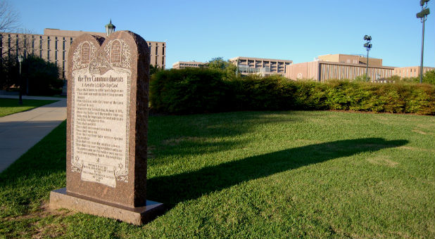 The 10th Circuit Court of Appeals has upheld a lower court order to remove the Ten Commandments monument from the lawn of Bloomfield City Hall in New Mexico.