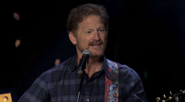 Tim Hawkins Writes Some Worship Songs for Atheist Megachurch