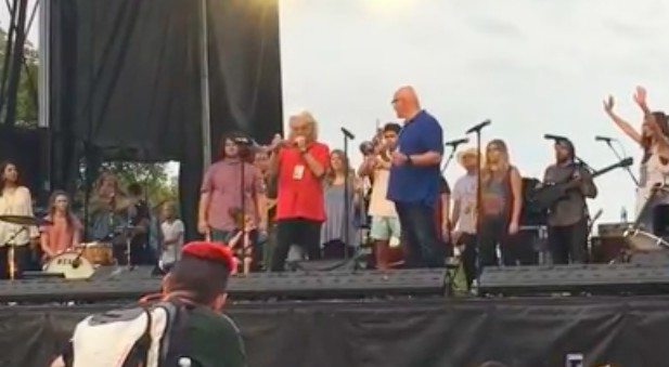Ricky Skaggs Leads Procession of Shofars to Sound the Alarm in Washington