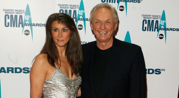 Mel Tillis, right, with his wife Kathy.