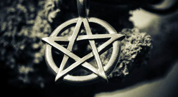 2017 blogs Prophetic Insight witchcraft pentagram