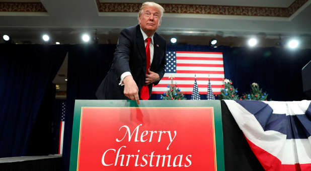 2017 12 WEB Reuters Trump Christmas Lamarque