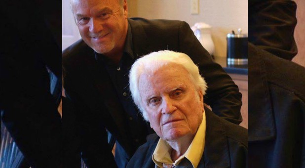 Greg Laurie, back, with Billy Graham, front.