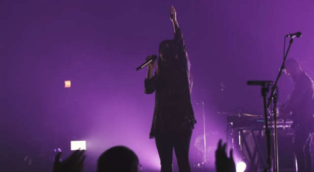 Kari Jobe Begs Holy Spirit to Fall Afresh on His People