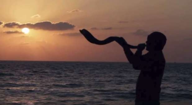 4 Keys to Unlock the Mystery of the 7th Shofar and the Rapture