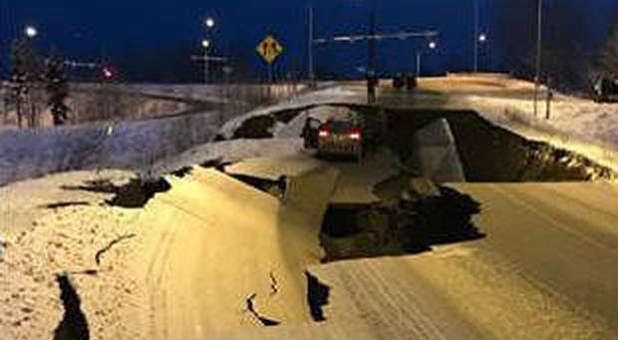 Rocked by Strong Earthquake, Alaska Issues Tsunami Warning