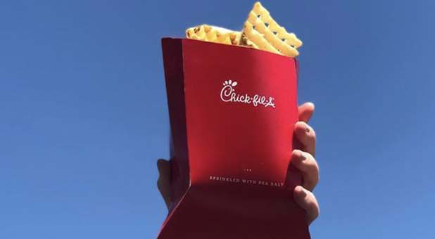 The Public Didn’t Get the Memo That Chick-fil-A Is a Terrible Place to Eat