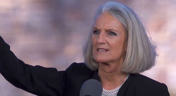 Anne Graham Lotz: Stop Trying to Earn the Holy Spirit’s Love