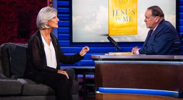 How the Holy Spirit Told Anne Graham Lotz She Had Cancer and Then Turned It Into a Ministry Journey