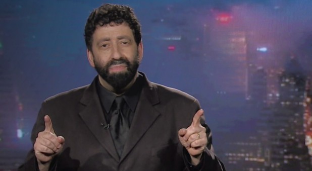 Jonathan Cahn’s Urgent Prayer for America: ‘Lord, Have Your Way, Whatever It Takes’