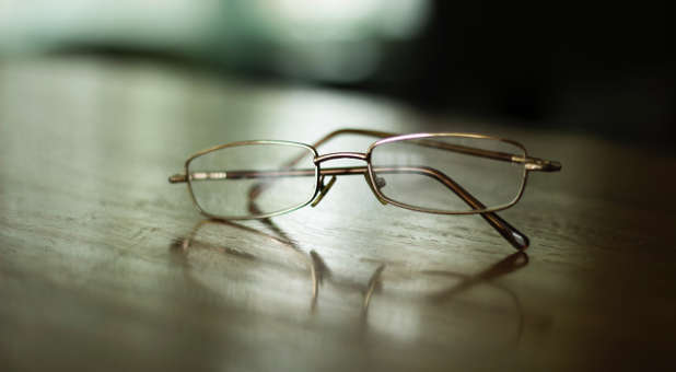 2020 Blogs Plumb Line seer eyeglasses