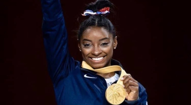 Gymnastics Champion Simone Biles Proves She Still Has ‘Courage to Soar’