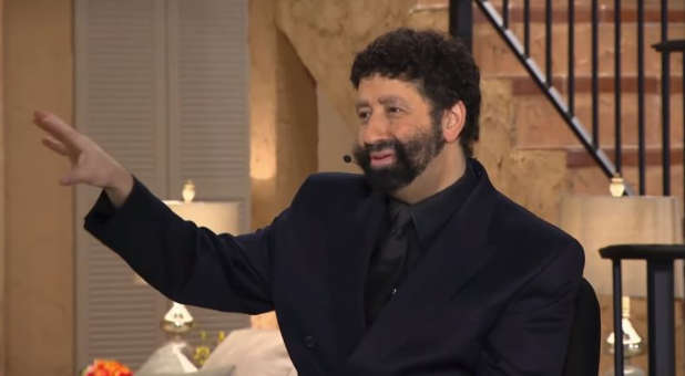 Jonathan Cahn: The Window for America to Repent May Be Closing