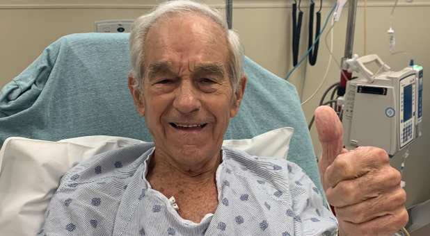 Former GOP Presidential Candidate Ron Paul Hospitalized, Says He’s OK