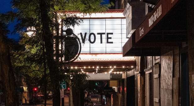 2020 10 vote marquee