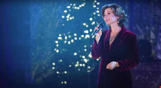 images Amy Grant Christmas Special