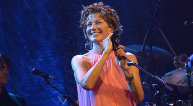 Amy Grant Released From Hospital, Postpones August Tour Dates