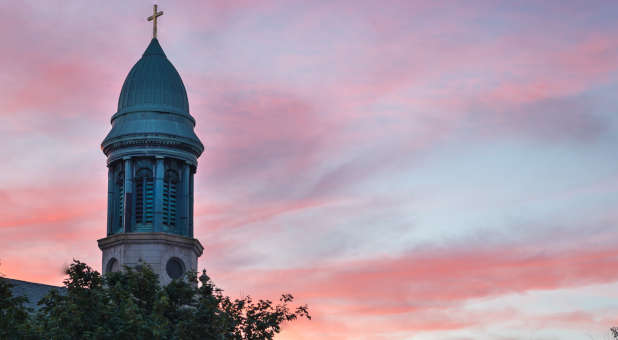 Pipe Bomb Found Behind Church