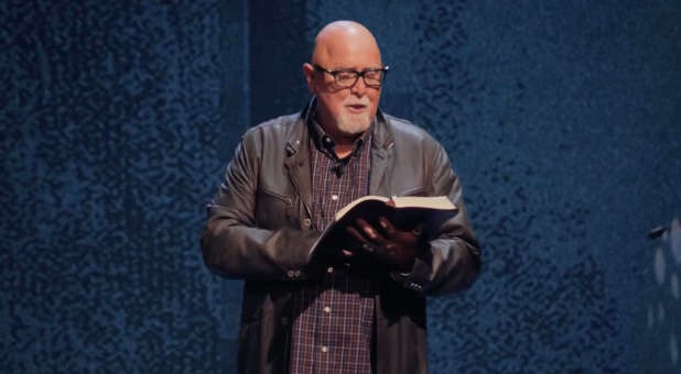 Former Megachurch Pastor James MacDonald Arrested for Assault