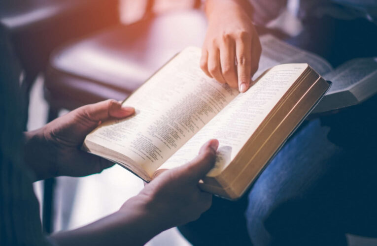 Texas Education Board Approves Plan Implementing Bibles in Schools