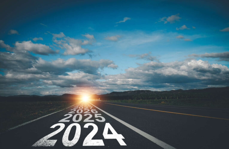 7 Ways to Discern God’s Direction for Your Life in 2025